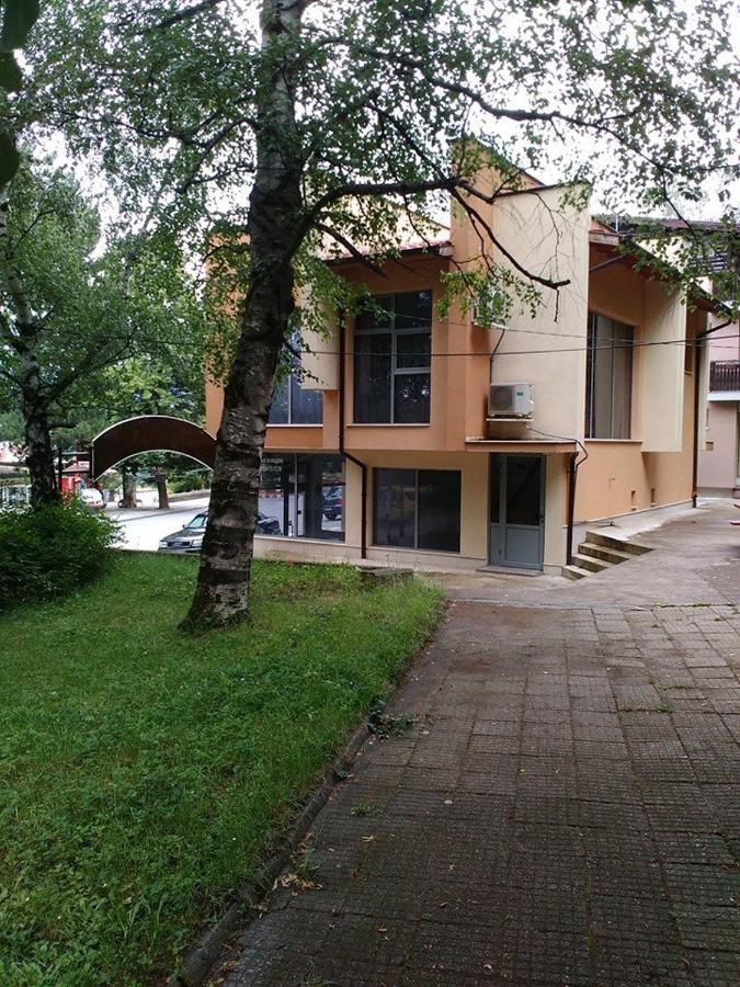 Кедър 萨帕雷瓦巴尼亚 外观 照片